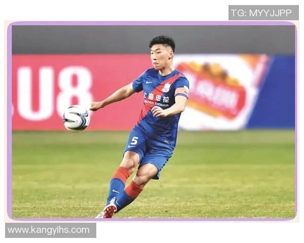 天边解说足球明星究竟是谁引发了众多球迷的关注与热议